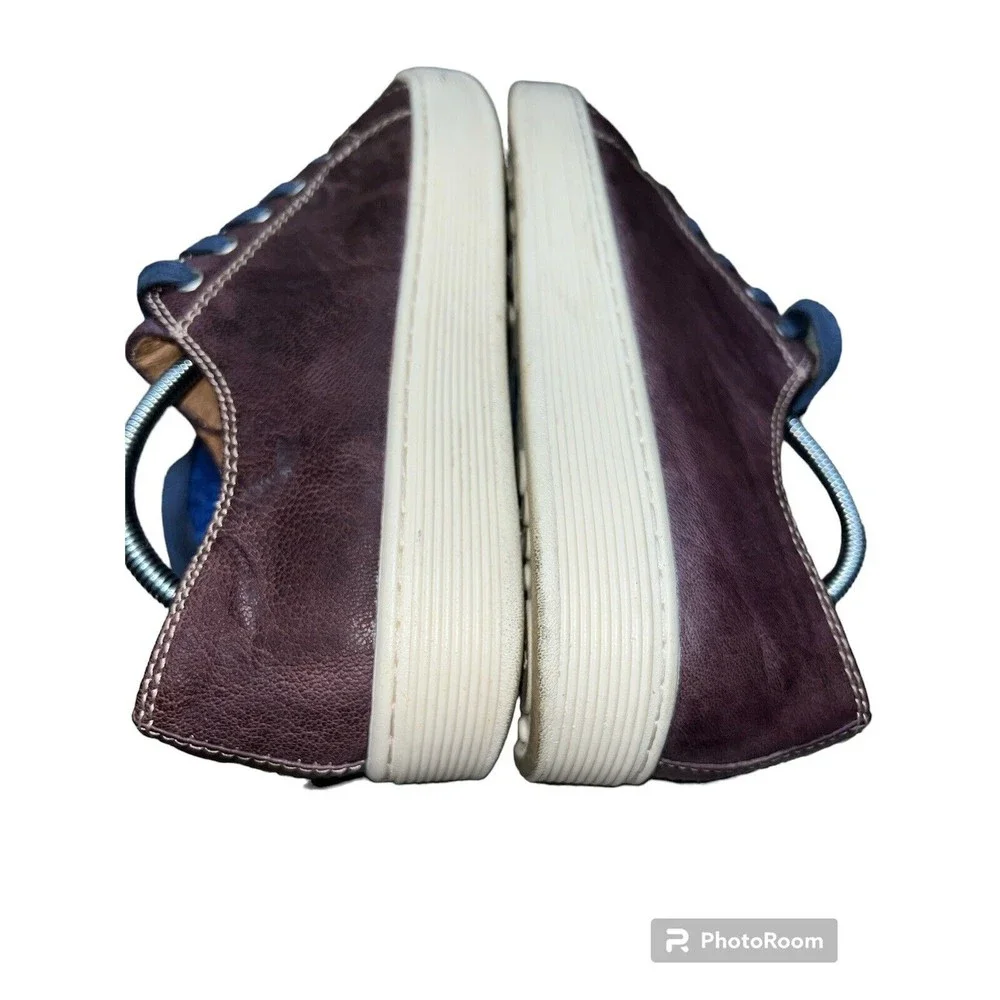 Sofft Pastel purple and blue casual low top leather‎ sneakers size 8 Med 1105107